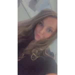 Meet your Posher, Abby